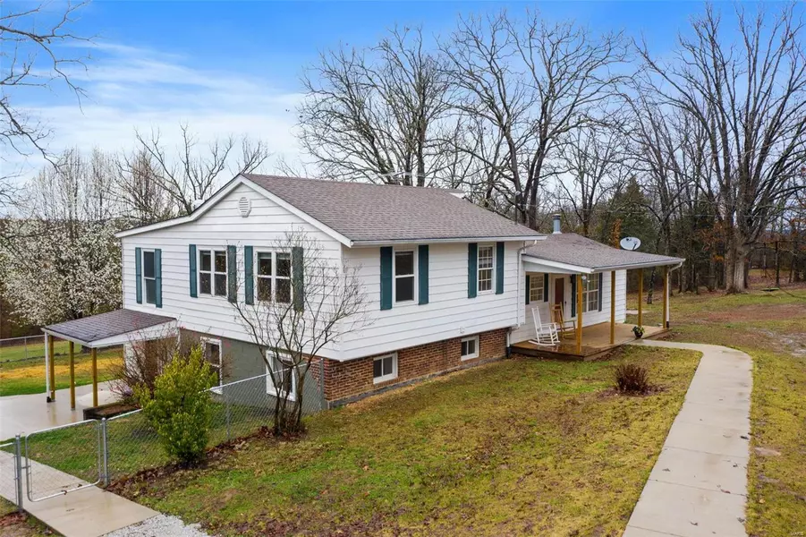 5115 State Road H, De Soto, MO 63020