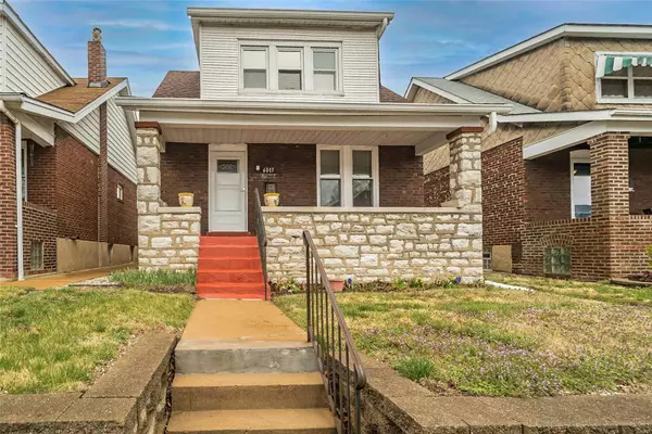 6015 Arsenal ST, St Louis, MO 63139