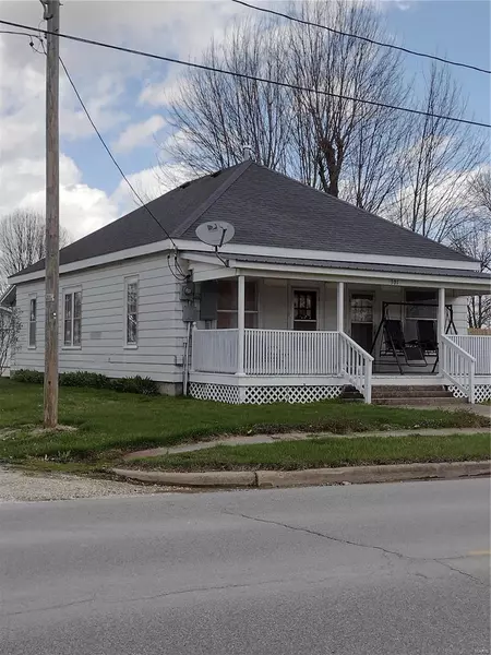 301 E Main E, Curryville, MO 63339