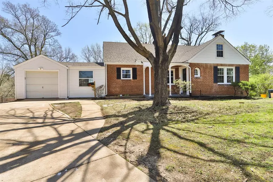 14 Estates, St Louis, MO 63135