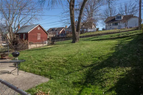 Hermann, MO 65041,230 W 3rd