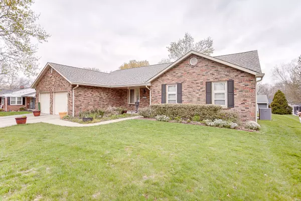 628 Giffhorn, Columbia, IL 62236