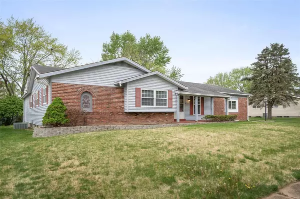 Florissant, MO 63031,1487 Somerset Shire DR