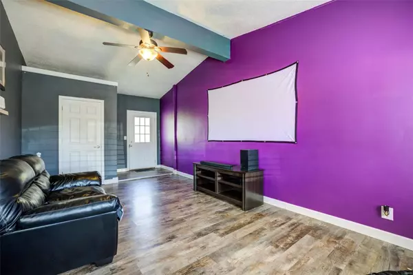Ballwin, MO 63011,809 Rauscher DR