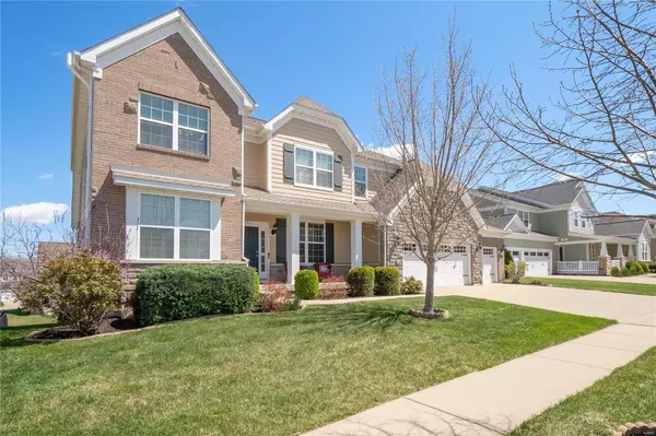 Chesterfield, MO 63005,318 Oak Stand CT
