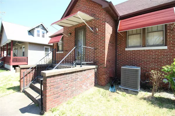 Granite City, IL 62040,1722 Maple AVE