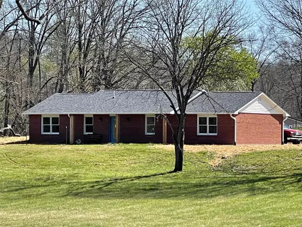2058 County Road 349, Jackson, MO 63755