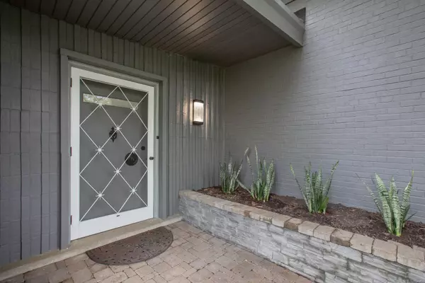 Olivette, MO 63132,11 Bon Aire DR