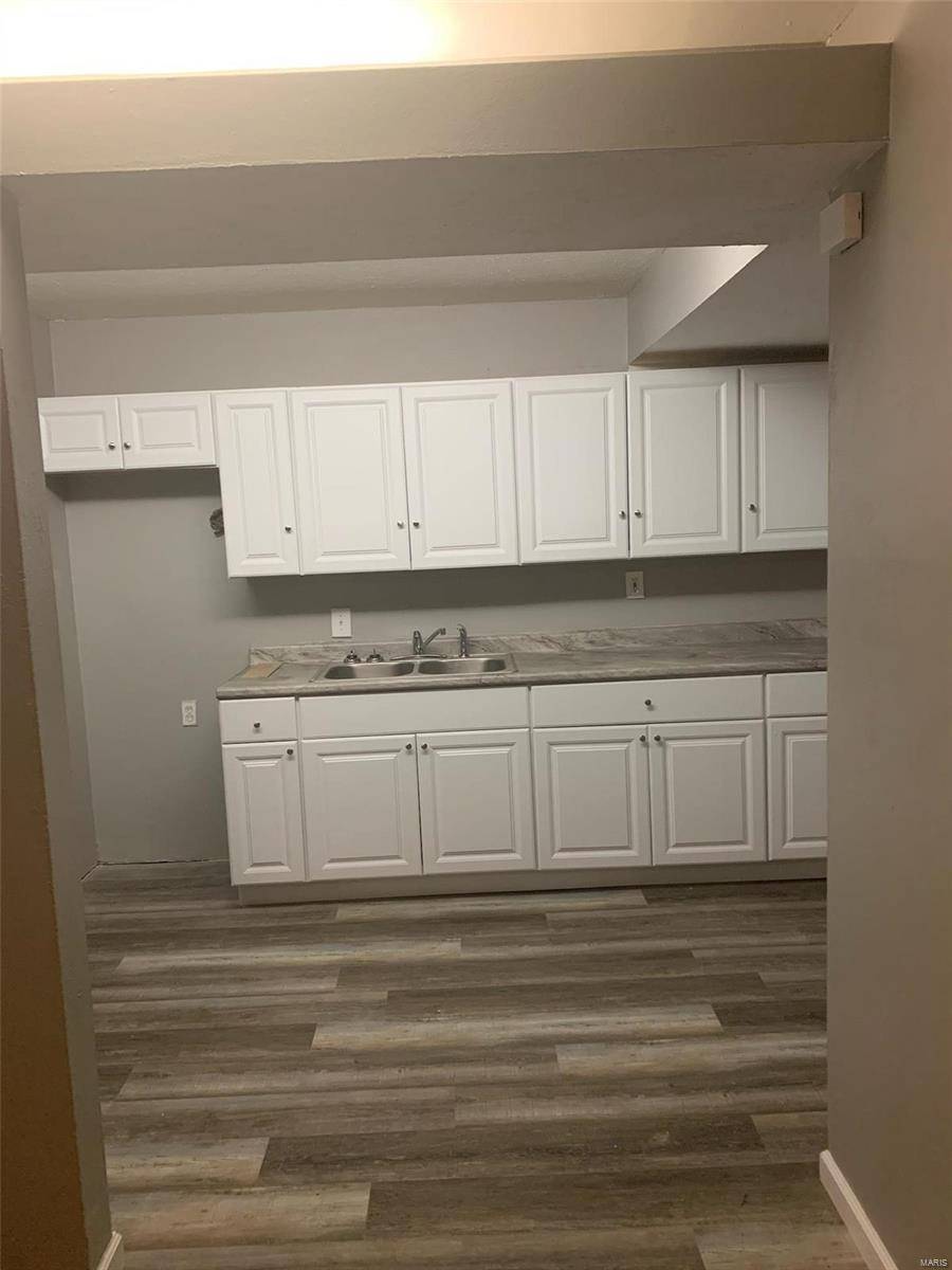 St Louis, MO 63137,225 Dundee CIR
