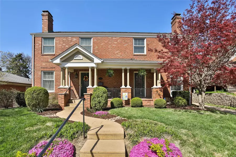 8407 Winzenburg DR, St Louis, MO 63117