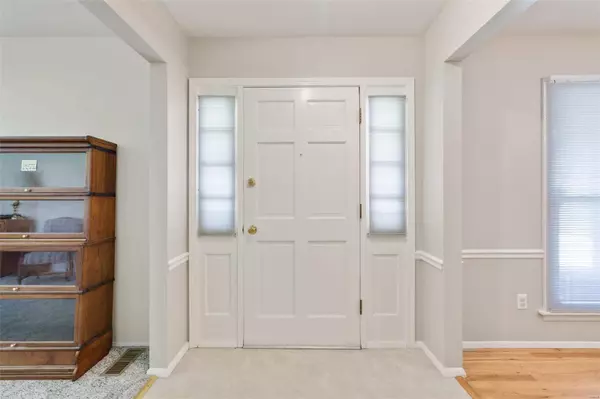 Webster Groves, MO 63119,642 Lilac AVE