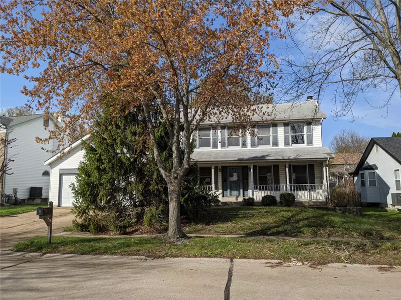 1828 Spring Beauty DR, Florissant, MO 63031