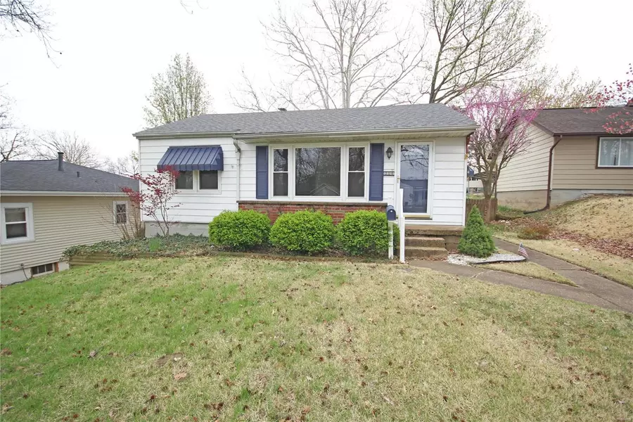 306 10th ST, Crystal City, MO 63019