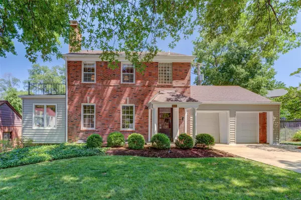 University City, MO 63130,8123 Teasdale AVE