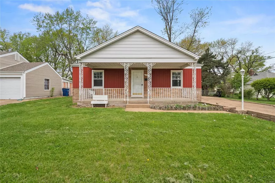 3125 Pearl Harbor DR, St Ann, MO 63074