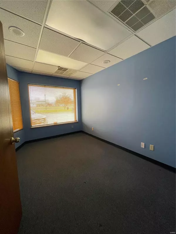 Richland, MO 65556,120 W McClurg AVE