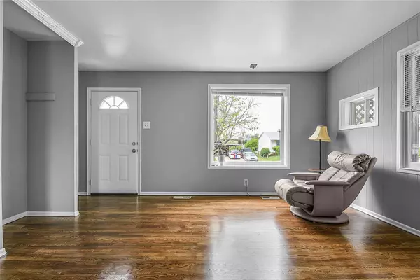 Maryland Heights, MO 63043,2574 Sheridan