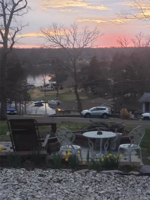 Hillsboro, MO 63050,5879 N Lakeshore DR