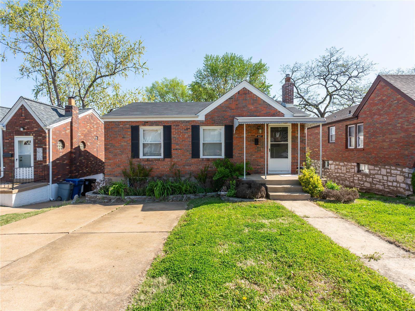627 Bellsworth Dr., St Louis, MO 63125