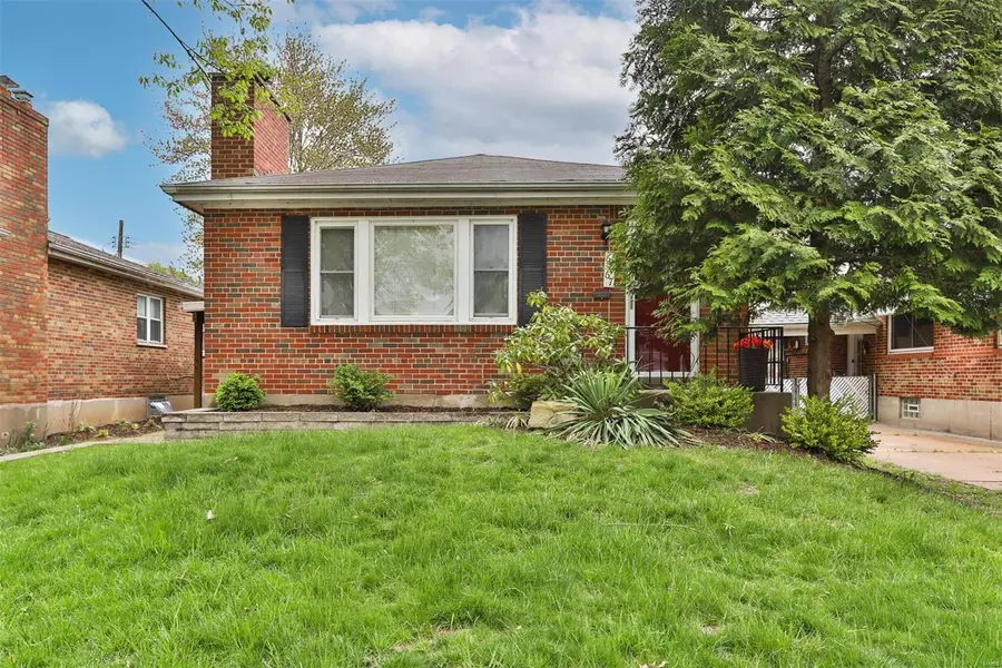 6267 Rhodes AVE, St Louis, MO 63109