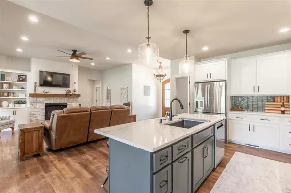 Poplar Bluff, MO 63901,1405 County Road 543