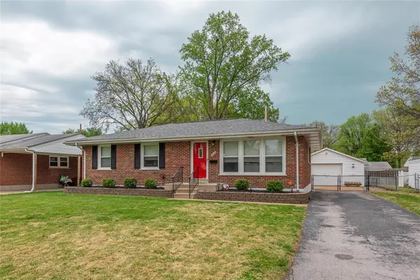 Florissant, MO 63031,840 Saint Patrice