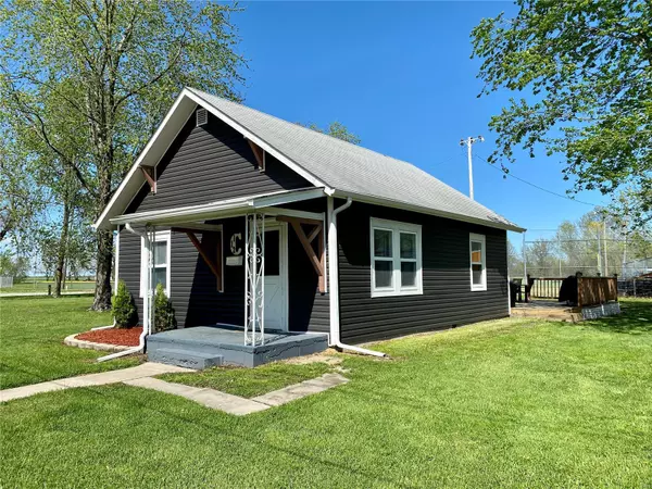 Wellsville, MO 63384,112 Wilson ST