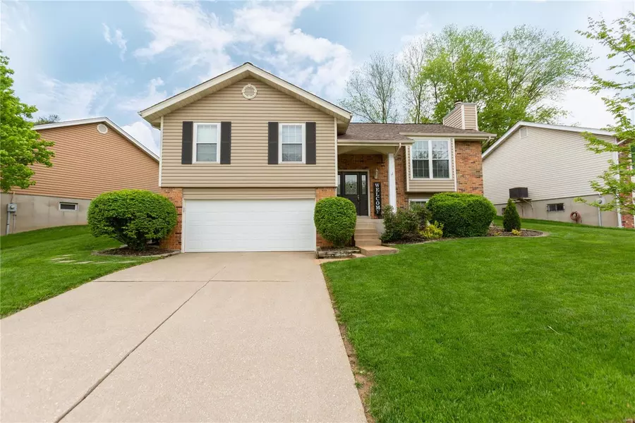 1334 Culpepper Ridge DR, Ballwin, MO 63021