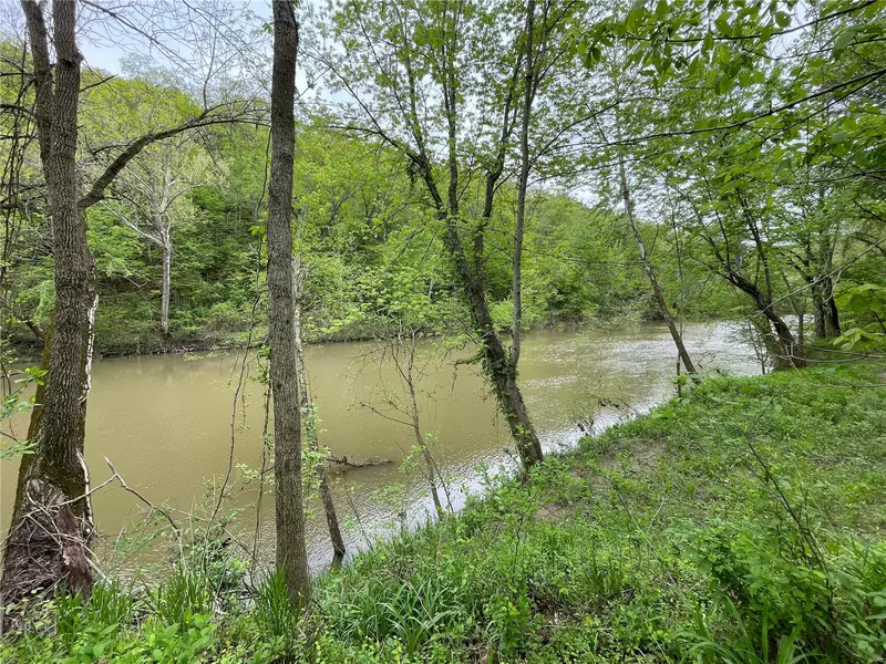 2200 Saint Marys, Villa Ridge, MO 63089