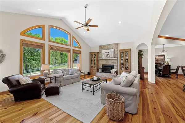 Wildwood, MO 63069,4820 Fox Creek RD
