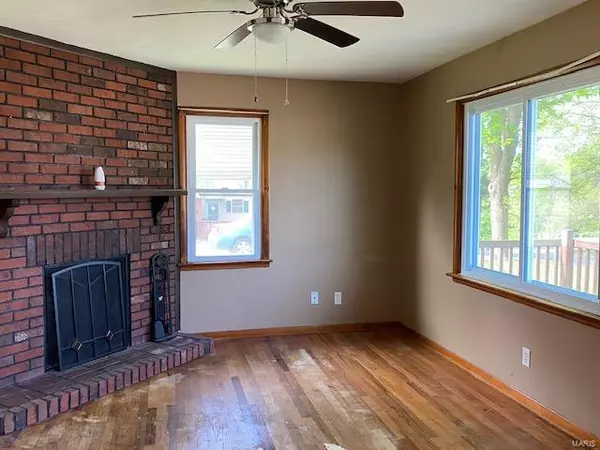 East Alton, IL 62024,126 Tomlinson