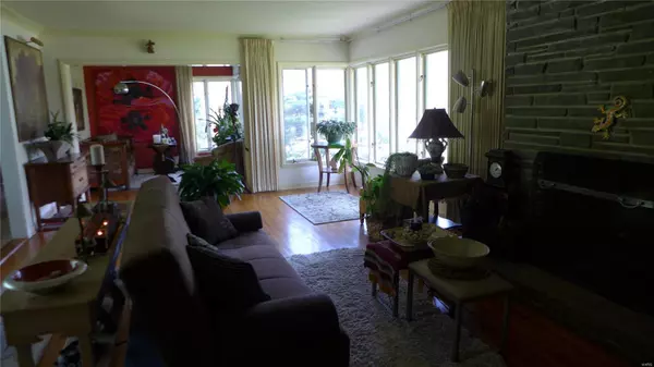 Hannibal, MO 63401,11 Riverpoint