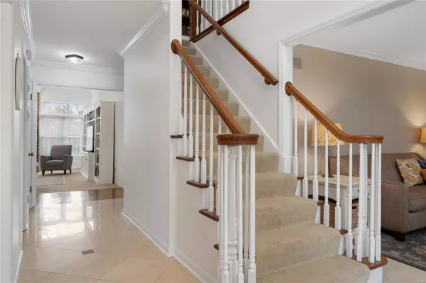 Chesterfield, MO 63017,15775 Summer Ridge DR