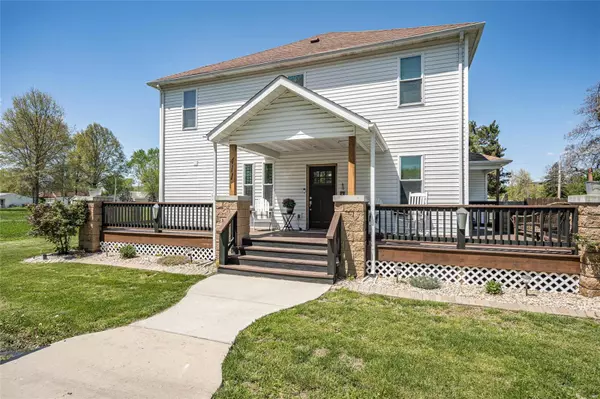 Mount Olive, IL 62069,411 Benton ST