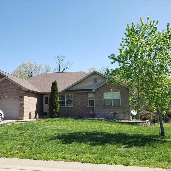 172 Ridgeview Drive, St Robert, MO 65584