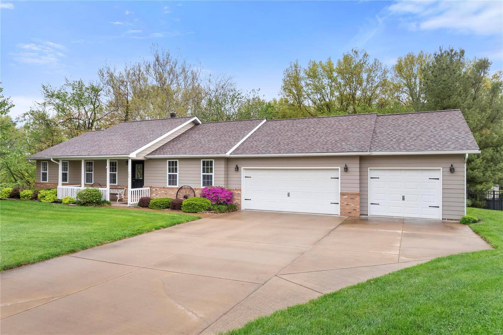 Lebanon, IL 62254,104 Windy Hill