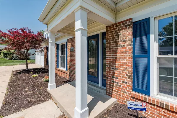 Creve Coeur, MO 63141,12955 Barbezieux