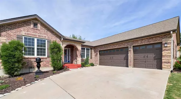 Weldon Spring, MO 63304,733 John Linn Place