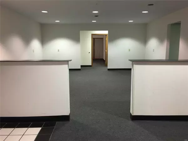 Maryland Heights, MO 63043,12173 Prichard Farm RD