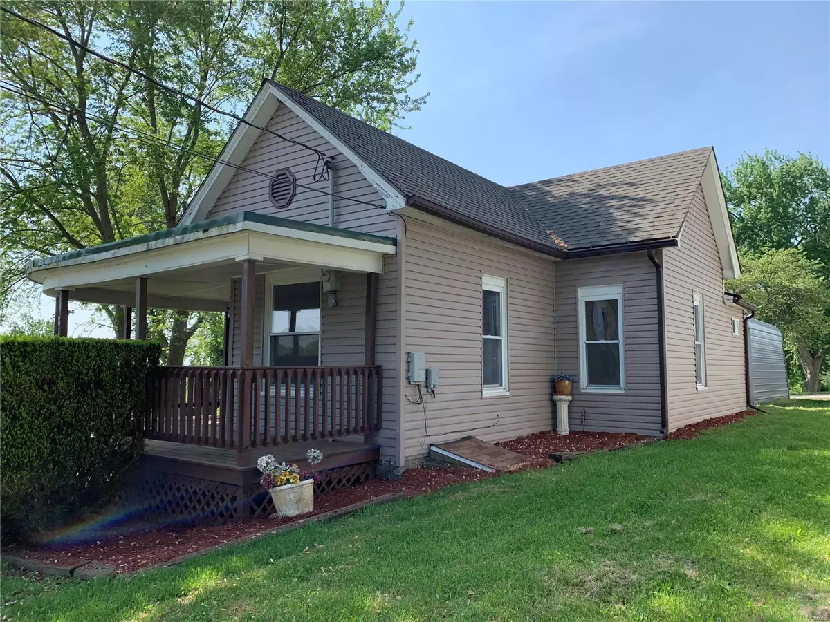 Hannibal, MO 63401,811 Summer ST