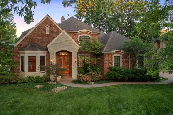 Clayton, MO 63105,206 Topton WAY