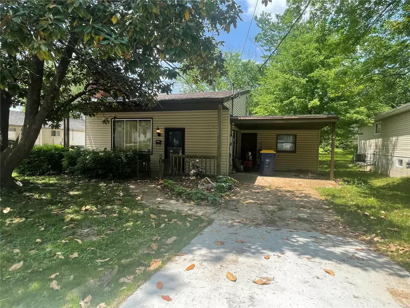 719 Joachim, Festus, MO 63028