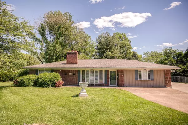 7114 Yorker DR, Belleville, IL 62223
