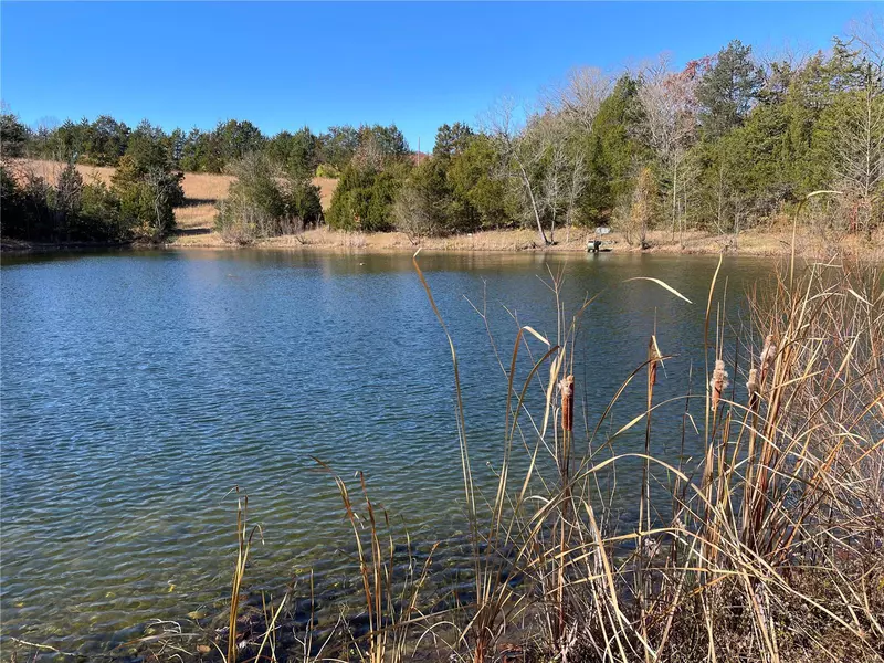 4856 Willow Ford RD, Robertsville, MO 63072
