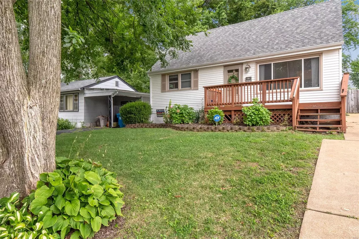 Ballwin, MO 63021,405 Chamberlin DR