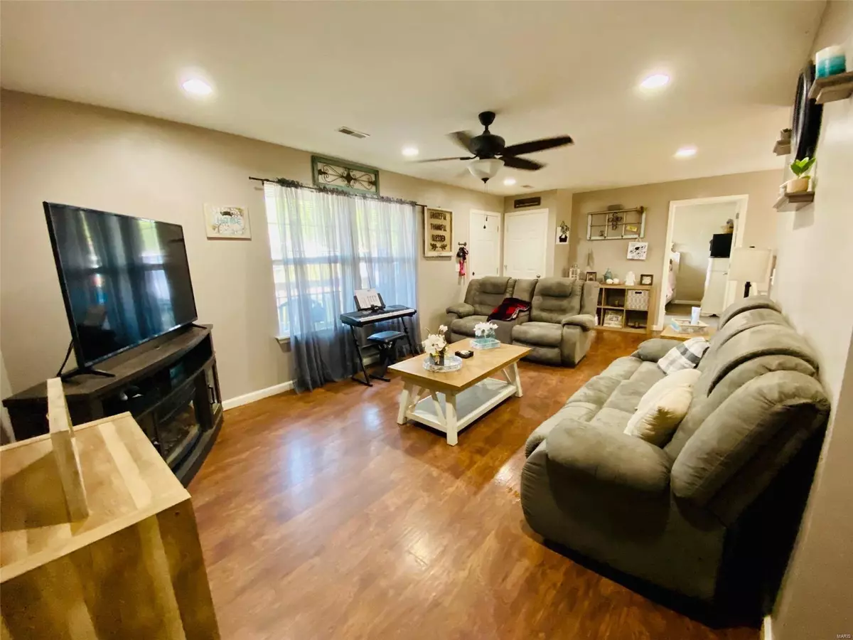 Sullivan, MO 63080,4615 Woodland