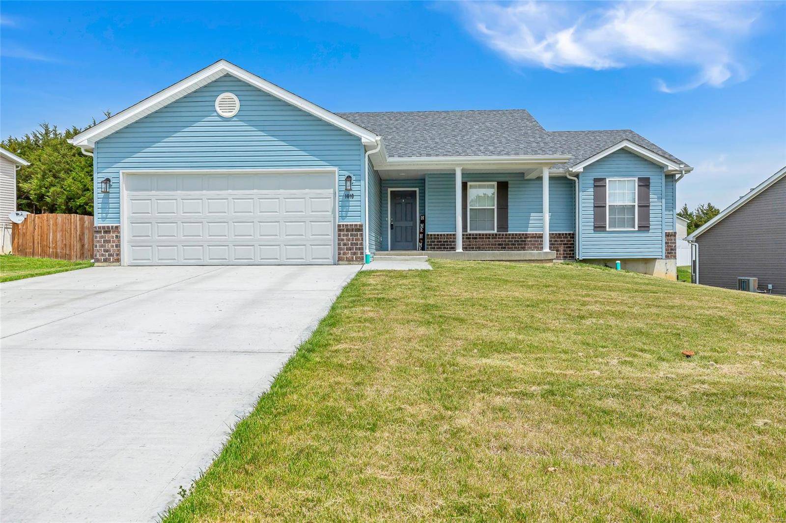 1010 Wrigley CIR, Warrenton, MO 63383