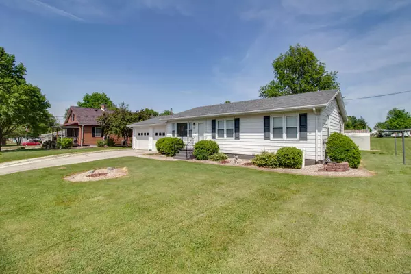 Jerseyville, IL 62052,917 Sumner ST