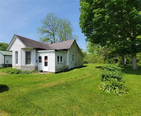 Louisiana, MO 63353,415 S D ST
