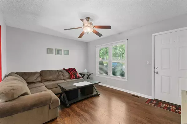 Marthasville, MO 63357,908 E Main